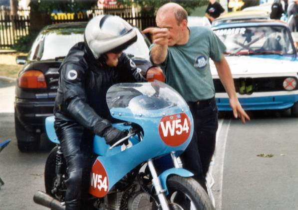 Rennwankel von Hans-Heinrich Duensing  bei ersten Tests 2002