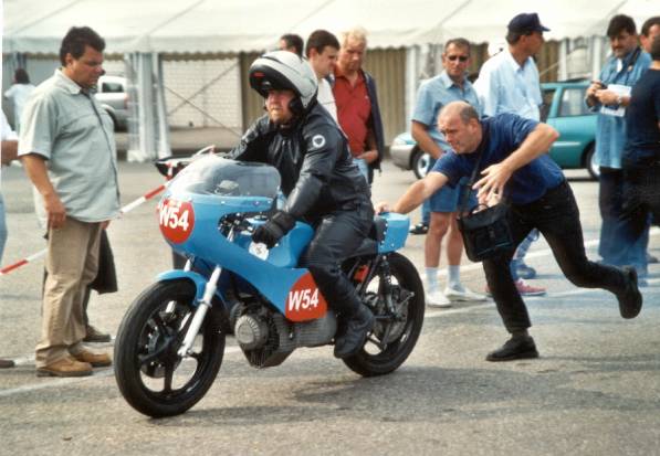 Rennwankel von Hans-Heinrich Duensing  bei ersten Tests 2002
