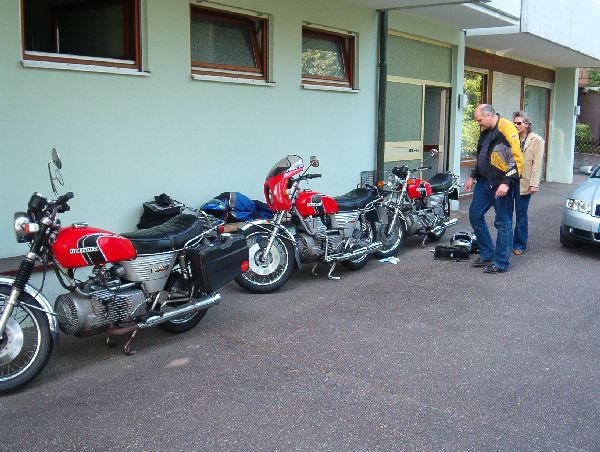 Hercules W 2000 Parade am Hotel